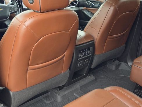 Used 2021 Chevrolet Traverse High Country w/ LPO, Floor Liner Package AWD/4WD image 35