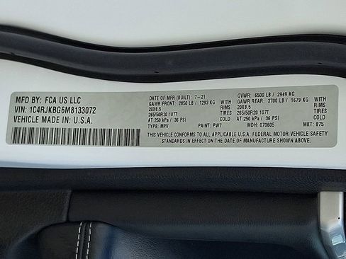 Used 2021 Jeep Grand Cherokee L Limited image 28