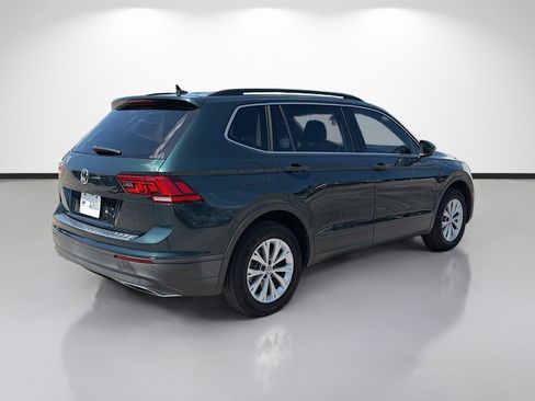 Used 2019 Volkswagen Tiguan SE w/ Panoramic Sunroof Package FWD image 3