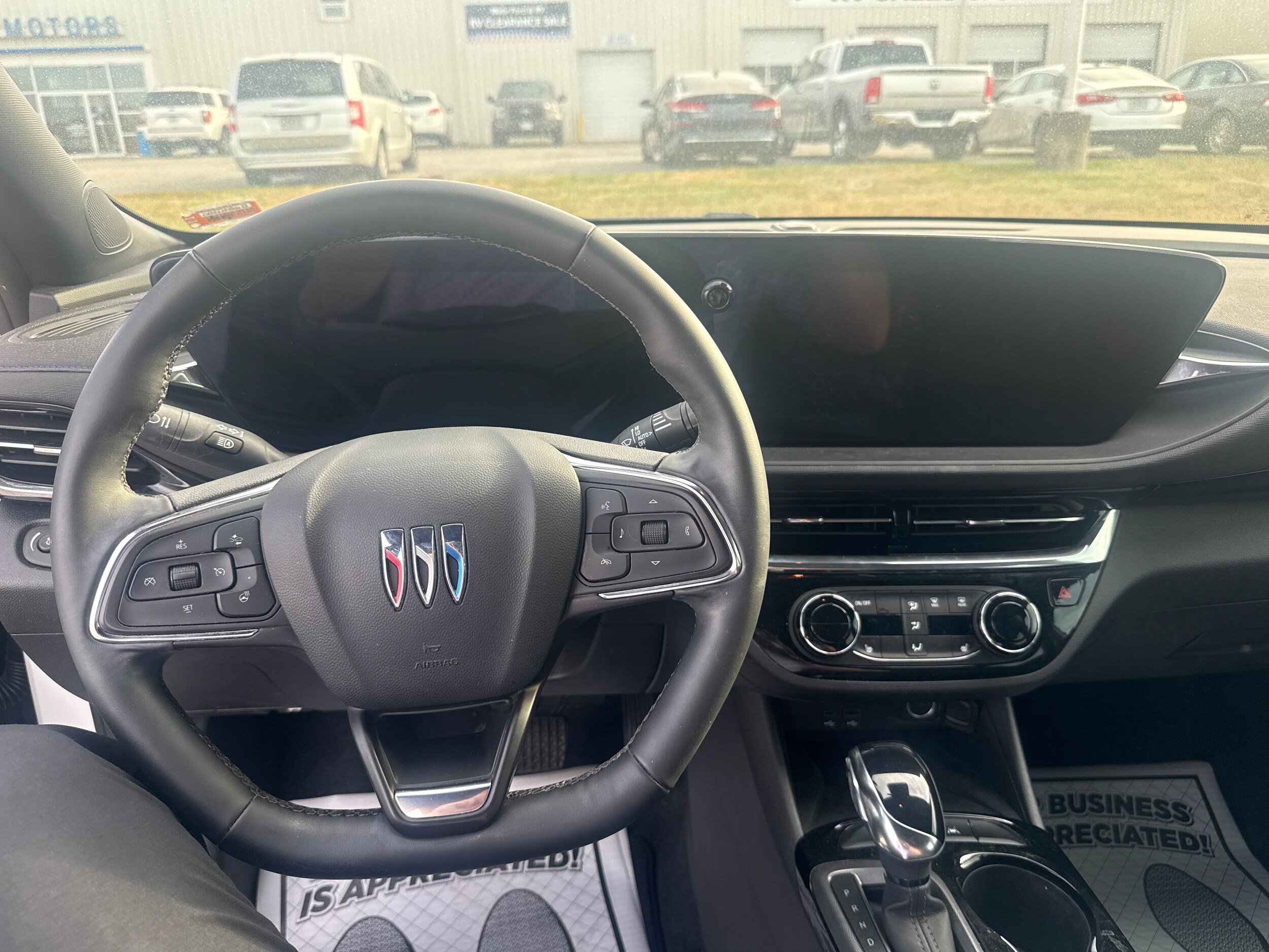 Used 2025 Buick Envista Sport Touring w/ Convenience I Package FWD image 6