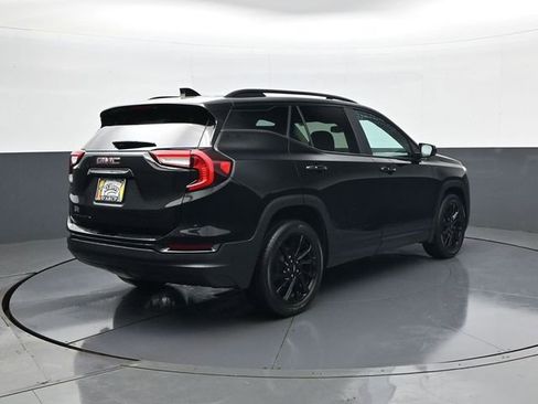 Certified 2023 GMC Terrain SLE w/ Elevation Edition FWD image 5