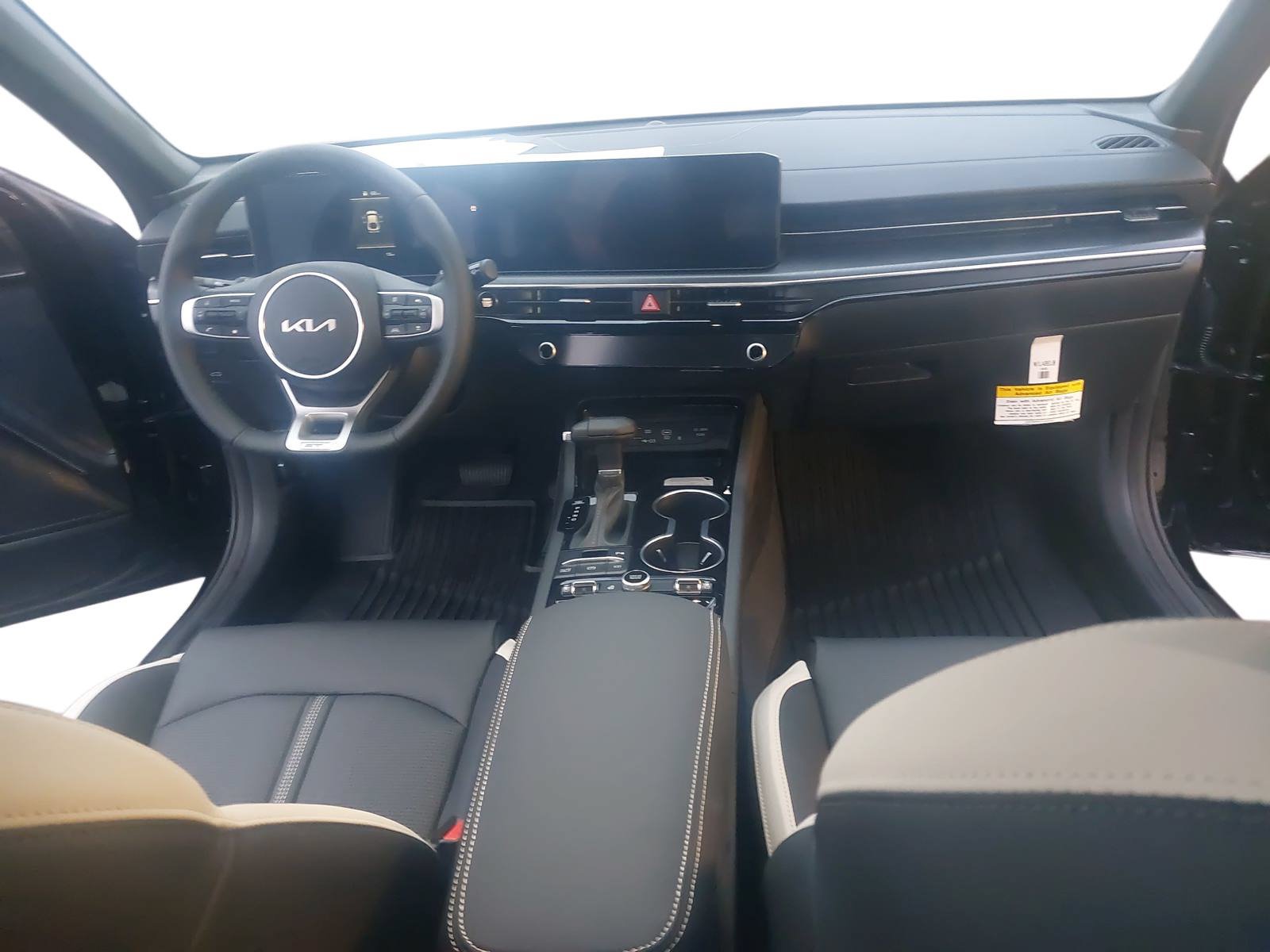New 2027 Kia K5 GT-Line w/ GT-Line Premium Package FWD image 9