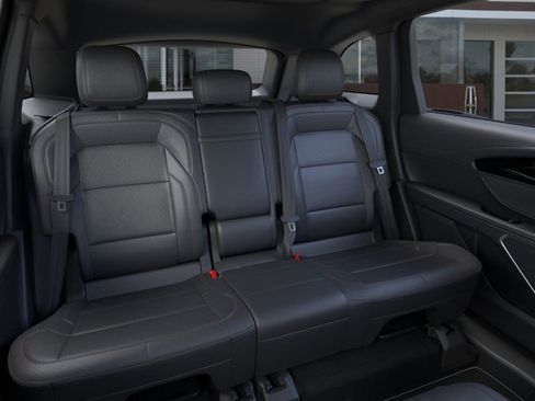 New 2025 Lincoln Nautilus Premier w/ Equipment Group 102A image 11