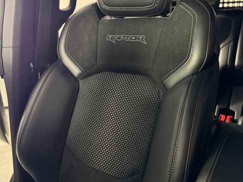 Used 2024 Ford Bronco Raptor w/ Interior Carbon Fiber Pack 6 AWD/4WD image 36