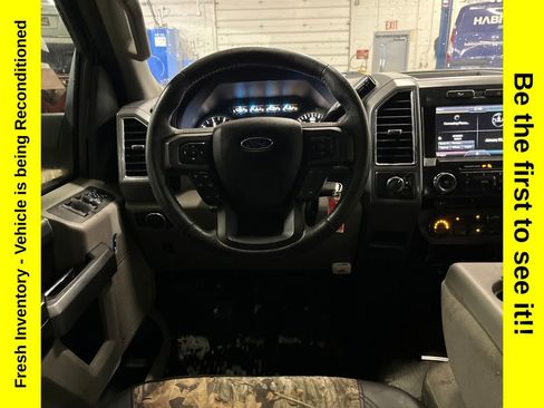 Used 2015 Ford F150 XLT w/ Equipment Group 302A Luxury image 10