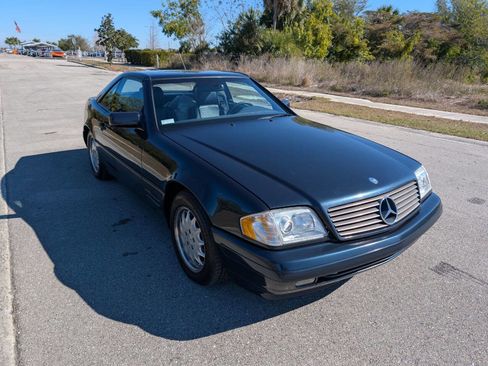 Used 1997 Mercedes-Benz SL 500 image 4