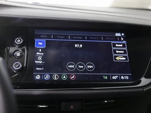 Used 2022 Buick Envision Avenir w/ Technology Package II image 18