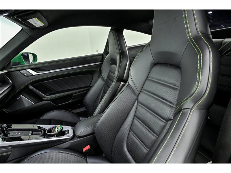 Used 2023 Porsche 911 GT3 RS AWD/4WD image 17