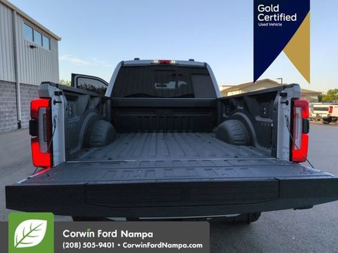Used 2026 Ford F250 Platinum w/ Tremor Off-Road Package AWD/4WD image 29
