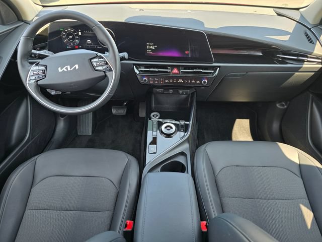 Certified 2025 Kia Niro Wind w/ Wind Preserve Package FWD image 20
