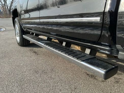 Used 2016 Chevrolet Silverado 2500 High Country w/ Duramax Plus Package image 15