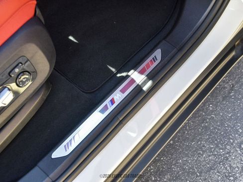 Used 2024 BMW XM w/ M Driver's Package image 41