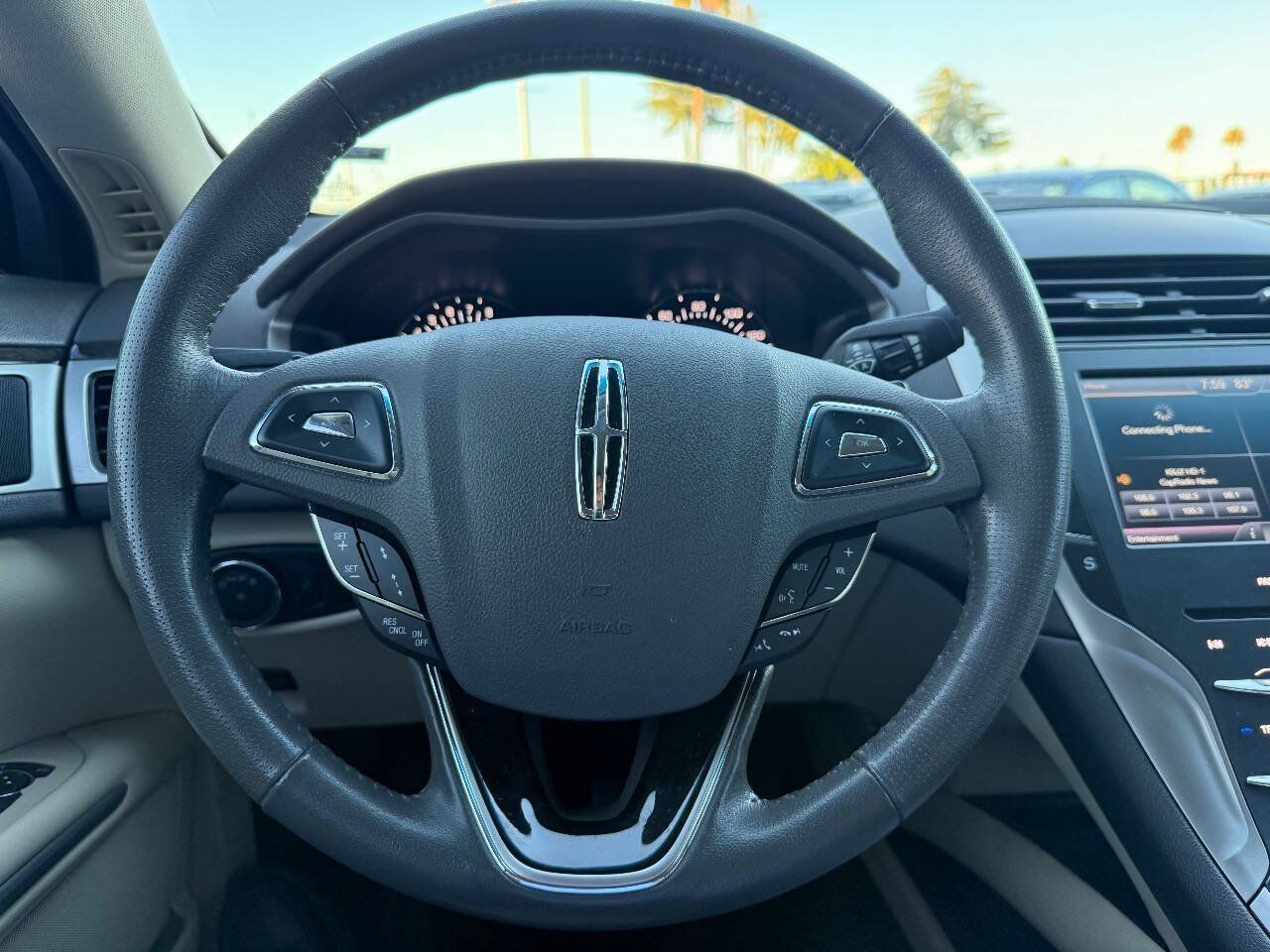 Used 2014 Lincoln MKZ w/ Equipment Group 102A Reserve FWD image 16