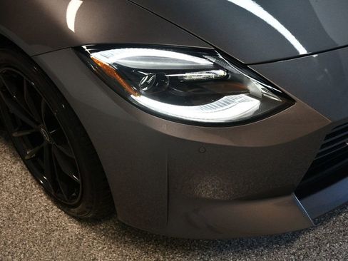 Used 2024 Nissan Z Performance w/ Floor Mat Package RWD image 9