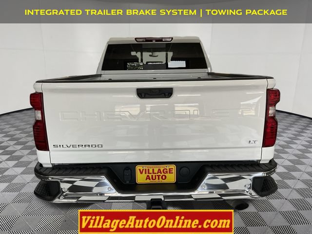 Used 2023 Chevrolet Silverado 2500 LT w/ Convenience Package AWD/4WD image 3