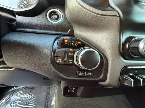 Used 2019 RAM 1500 Tradesman AWD/4WD image 32