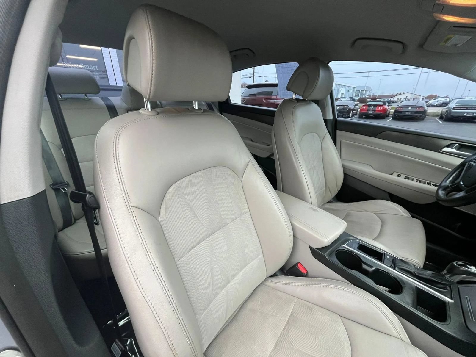 Used 2015 Hyundai Sonata Sport w/ Option Group 03 FWD image 29
