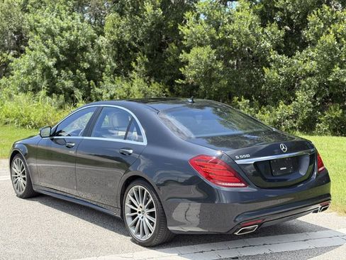 Used 2017 Mercedes-Benz S 550 Sedan image 3