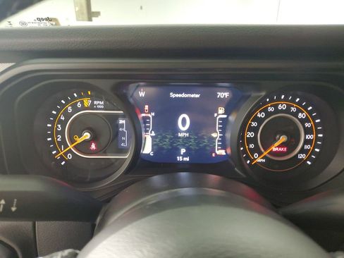 New 2025 Jeep Gladiator Willys image 25