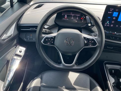 Used 2023 Volkswagen ID.4 Pro S RWD image 6