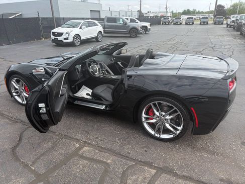 Used 2015 Chevrolet Corvette Stingray Convertible w/ 3LT Preferred Equipment Group RWD image 14