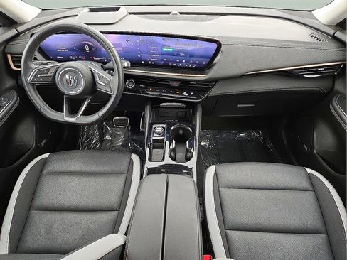 Used 2025 Buick Envision Sport Touring image 17