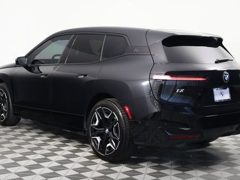 Used 2024 BMW iX xDrive50 w/ Premium Package image 6