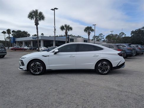 Used 2024 Hyundai Sonata SEL w/ Convenience Package image 6