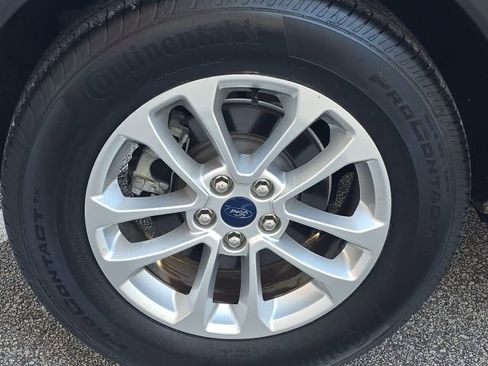 Used 2021 Ford Escape S image 9