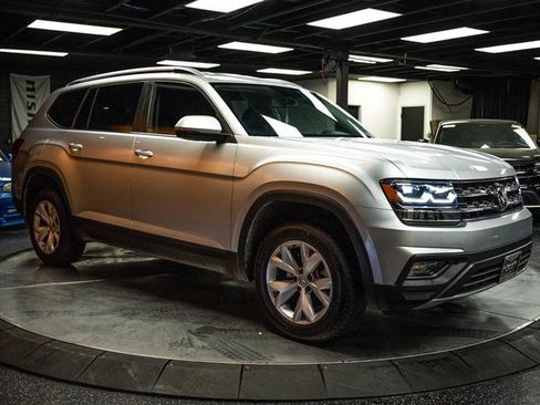 Used 2018 Volkswagen Atlas SE image 5