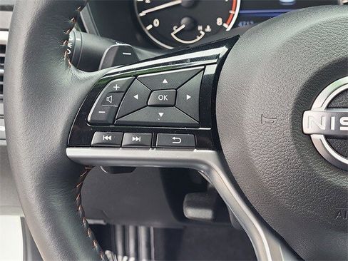 Used 2024 Nissan Altima 2.0 SR image 12