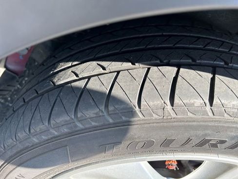 Used 2019 Honda HR-V EX image 4