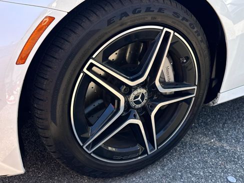 Used 2022 Mercedes-Benz E 350 E 350 w/ AMG Line Exterior image 11