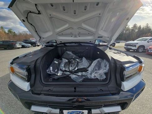 New 2026 GMC Hummer EV 4x4 Crew Cab image 31