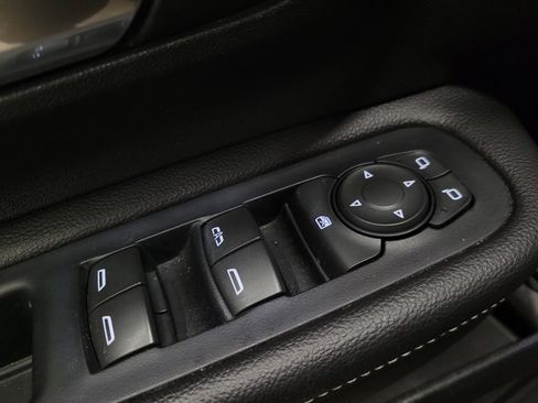 Used 2020 GMC Terrain Denali w/ Denali Premium Package FWD image 27