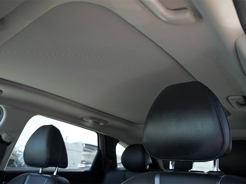 Used 2024 Hyundai Tucson Limited image 13