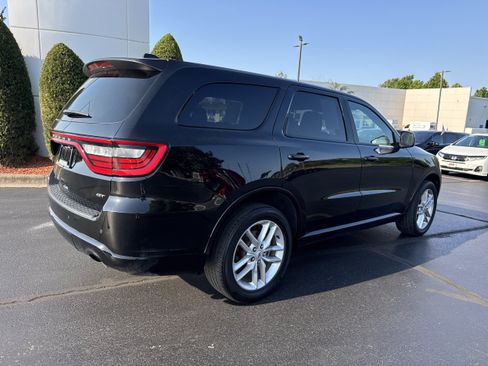 Used 2025 Dodge Durango GT AWD/4WD image 4
