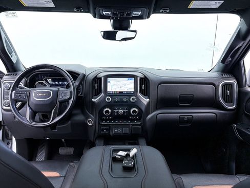Used 2021 GMC Sierra 1500 AT4 w/ AT4 Premium Package AWD/4WD image 31