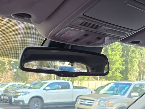 Used 2016 Honda Pilot EX-L image 25