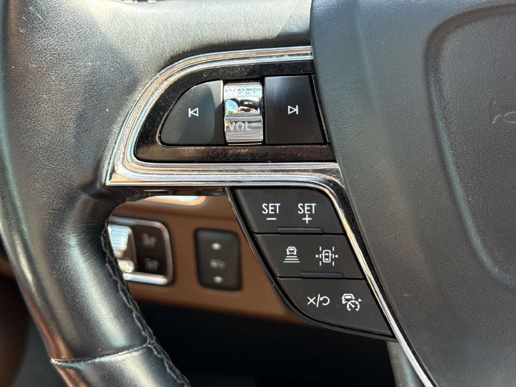 Used 2024 Lincoln Navigator Reserve AWD/4WD image 36