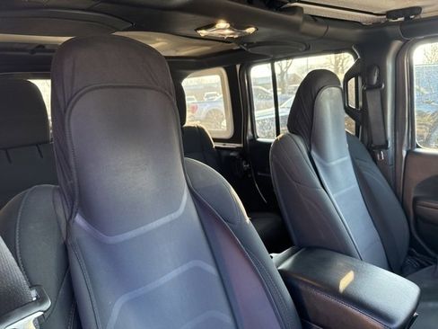Used 2022 Jeep Wrangler Unlimited Sport image 13