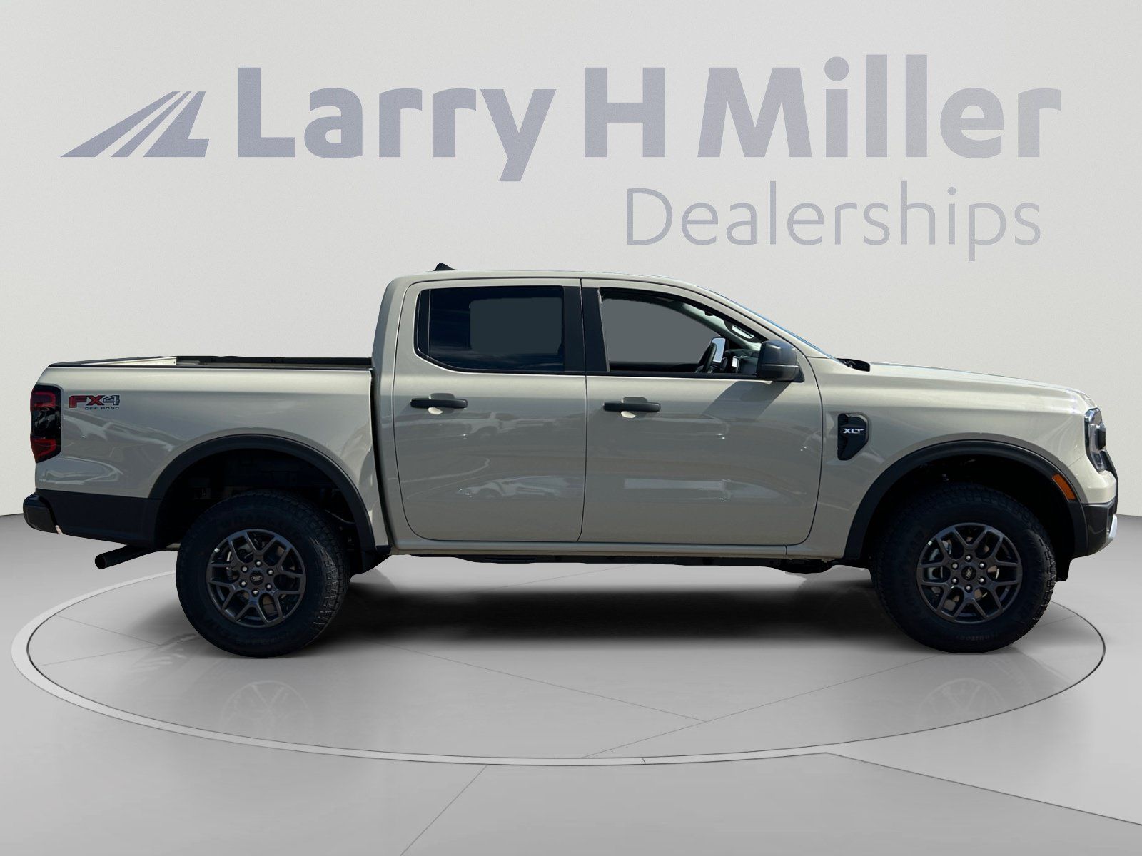 New 2026 Ford Ranger XLT w/ FX4 Off-Road Package AWD/4WD image 6