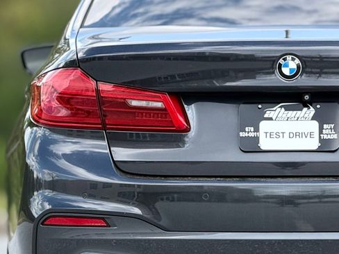 Used 2019 BMW 540i w/ M Sport Package image 16