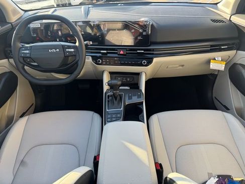 New 2026 Kia Sportage EX image 13