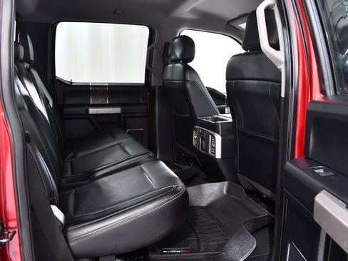 Used 2017 Ford F250 Lariat w/ Chrome Package image 19