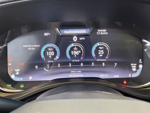 Used 2025 RAM 1500 Laramie w/ Night Edition image 21