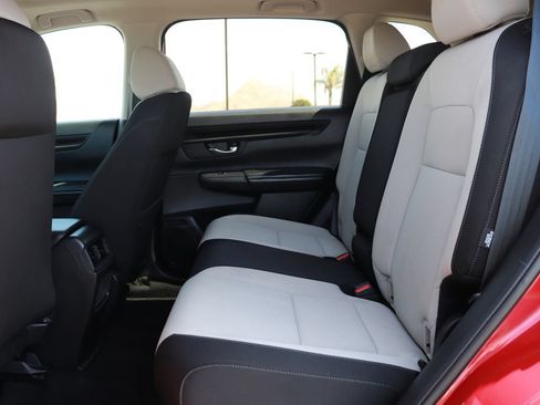 Used 2023 Honda CR-V EX image 13