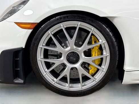 Certified 2024 Porsche 718 Boxster Spyder RS image 25