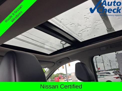 Certified 2023 Nissan Pathfinder Platinum AWD/4WD image 18