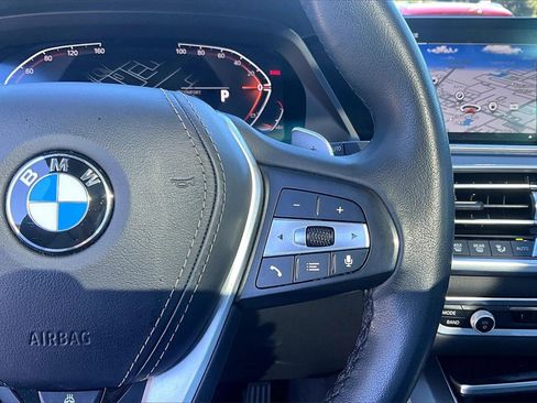 Used 2023 BMW X5 xDrive40i w/ Premium Package image 11